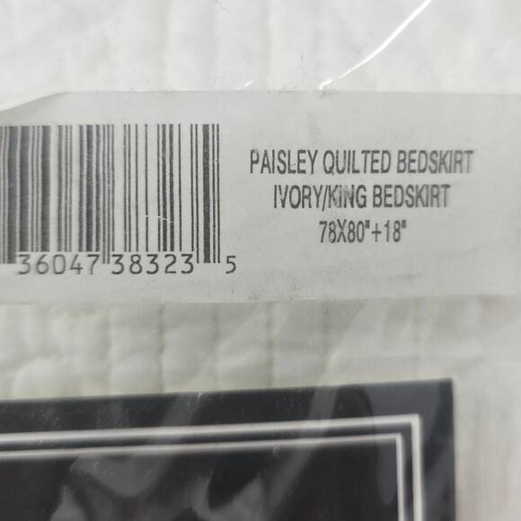 Paisley Quilted  Bed Skirt Ivory Scalloped Edge King Size New In Package - Picture 4 of 4